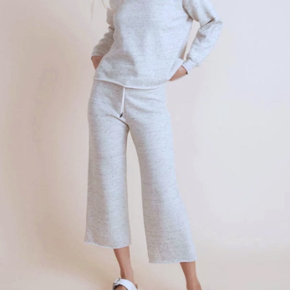 Marine Layer Shiloh Ash Heather Crop Sweatpants - Picture 2 of 5